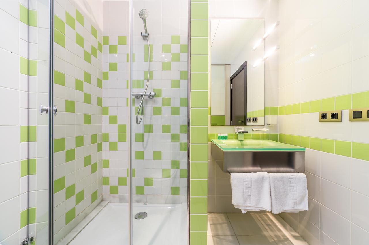 Appartamento Travel Habitat Ático Ciutat Vella. Valenza Esterno foto
